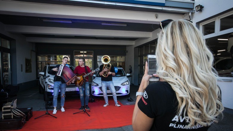 Sličica galerije Avtomobili P.R.